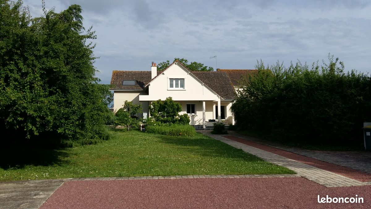 Maison 8 pièces 205 m² · à Villeblevin · 205 m² · 389 000 €