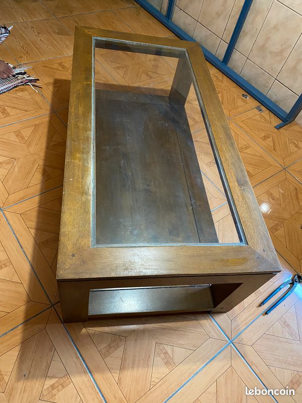 Table basse en bois (image 1)