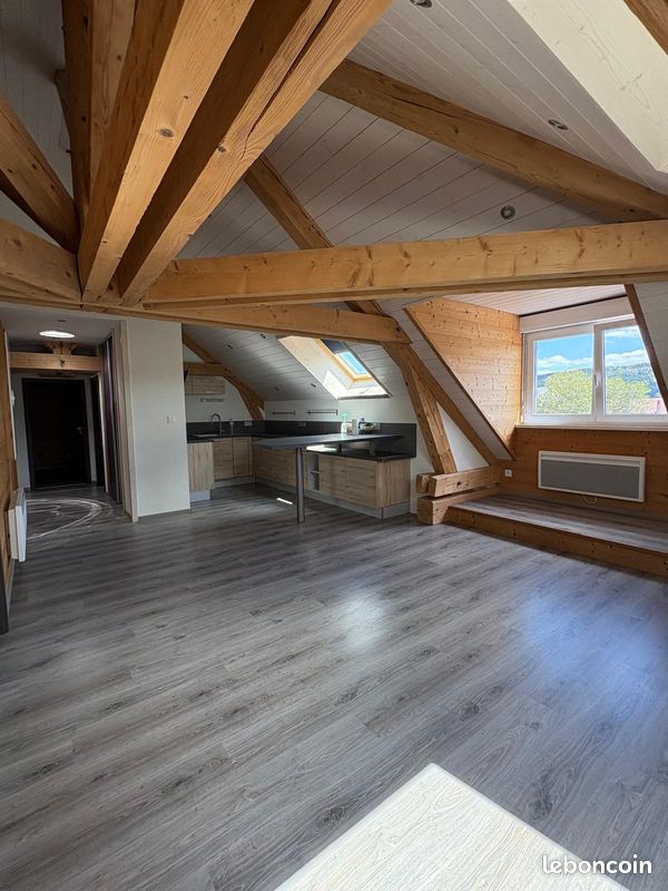 Appartement 4 pièces 73 m² · à Mouthe · 73 m² · 1 200 €