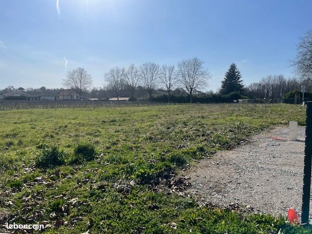 Terrain 650 m² Saint Selve · à Saint-Selve · 110 000 €