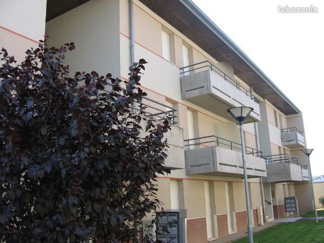 Appartement 4 pièces 76 m² · à Châteauroux · 76 m² · 493 €