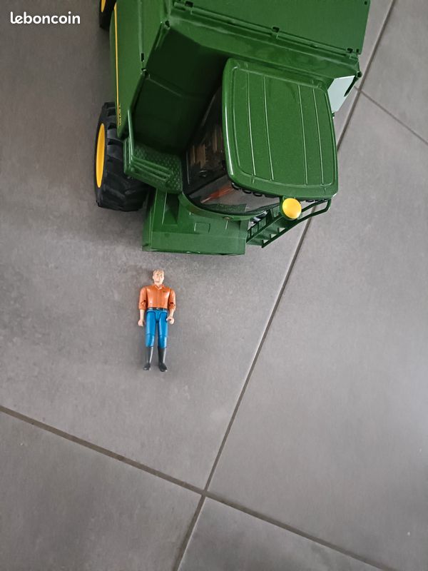 Moissonneuse batteuse John Deere et accessoires (image 6)