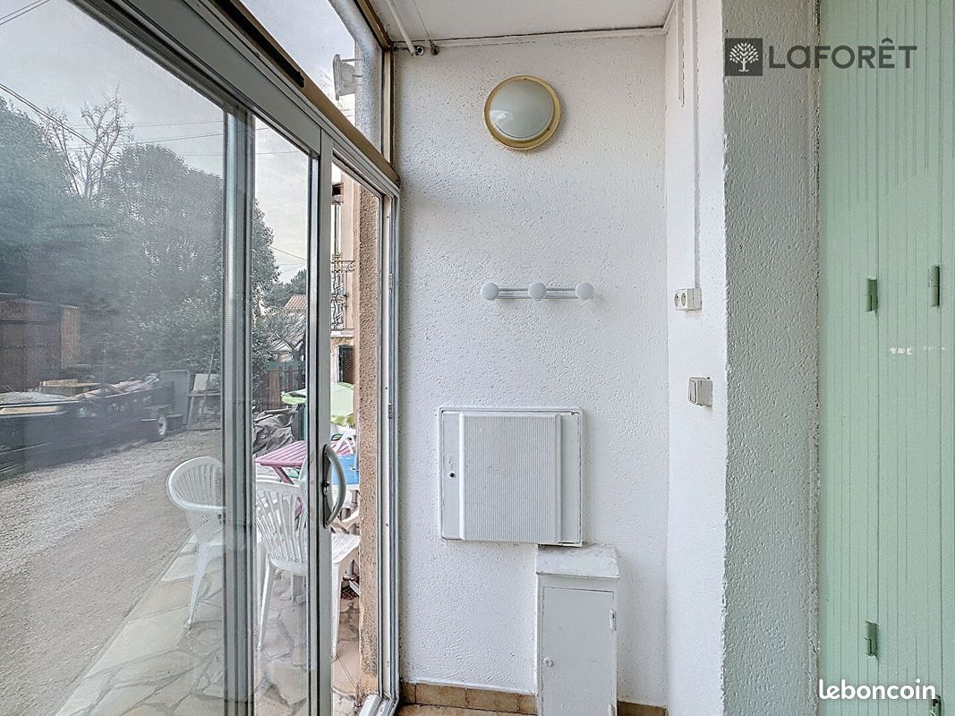 Appartement a louer salon-de-provence - 1 pièce(s) - 17 m2 - Surfyn