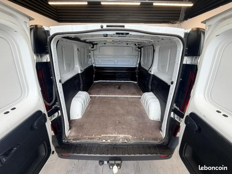 Renault Trafic Fg L1H1 1000 2.0 dCi 120ch Grand Confort E6 (image 9)