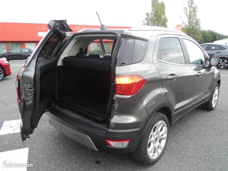 Ford EcoSport 1.0 EcoBoost 125ch Titanium (image 19)