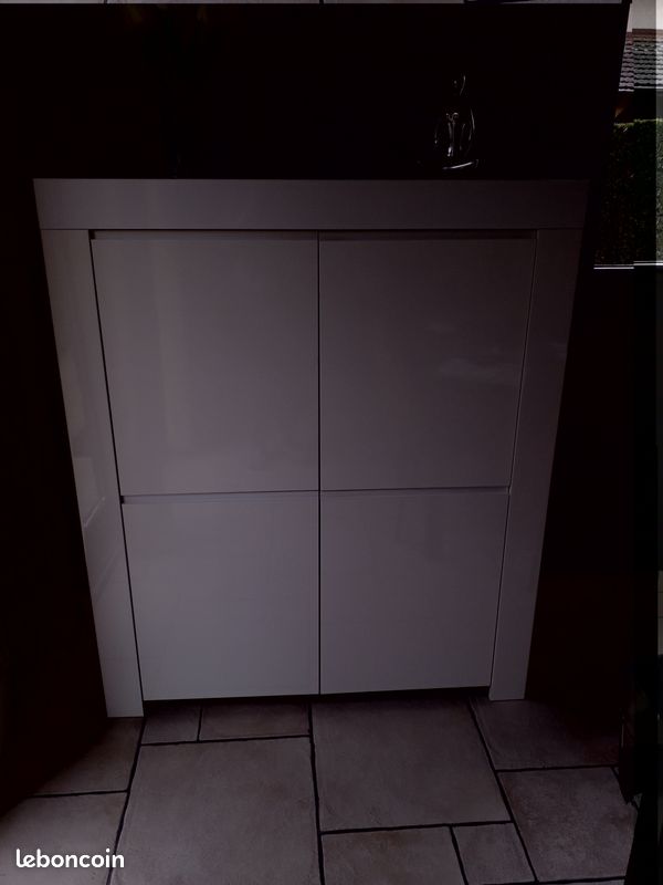 Buffet haut design (image 1)