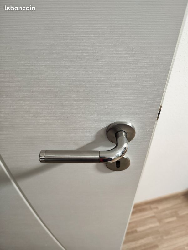 Porte intérieure+ cadre (image 3)