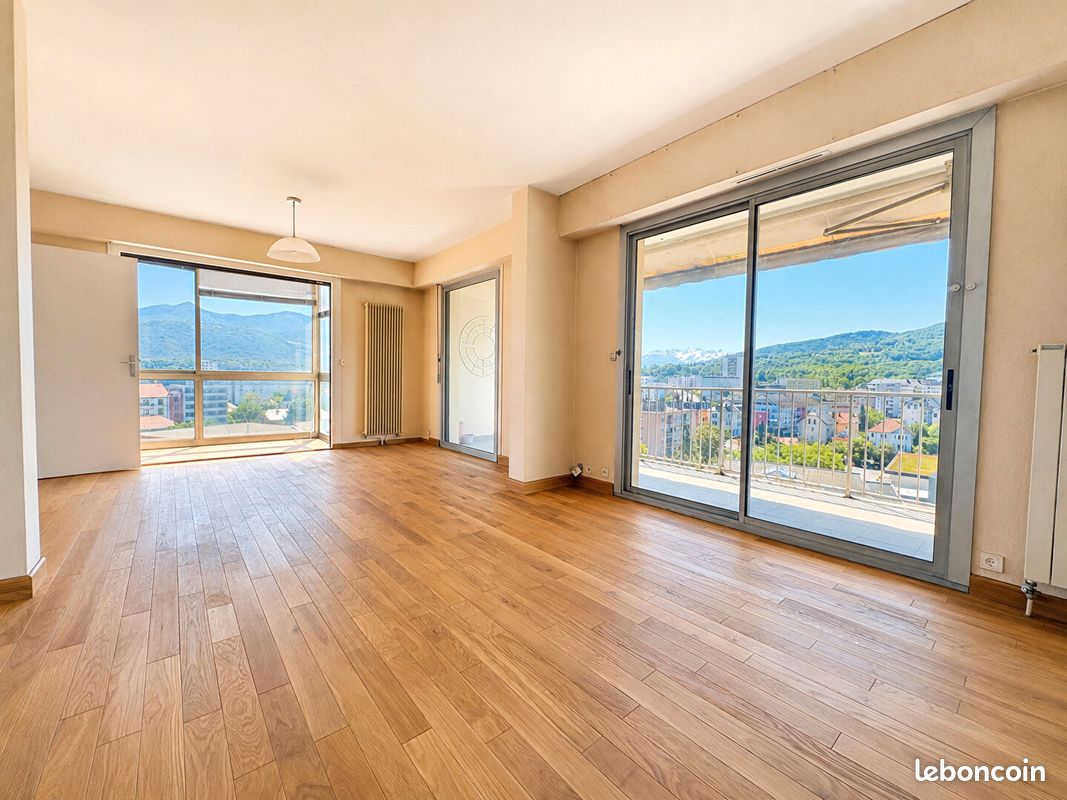 Appartement 4 pièces 103 m² · à Chambéry · 103 m² · 280 000 €
