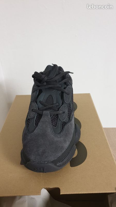Adidas Yeezy 500 Utility Black taille 41EU / 8US ( NEUF ) (image 3)