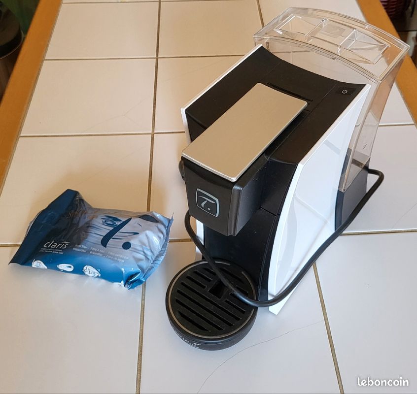 Machine à thé Special T avec filtre à eau (image 1)