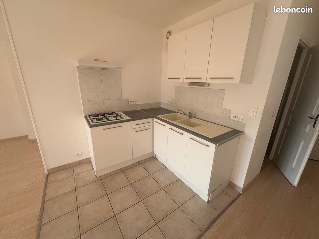 Appartement 2 pièces 48 m² · à Aubigny-en-Artois · 48 m² · 560 €