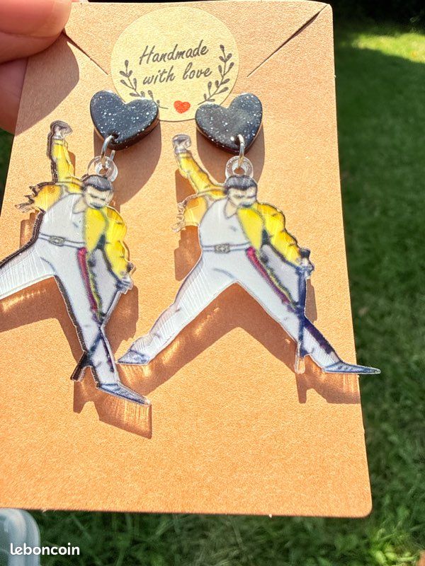 Boucles d’oreilles Freddie Mercury jaune (image 4)