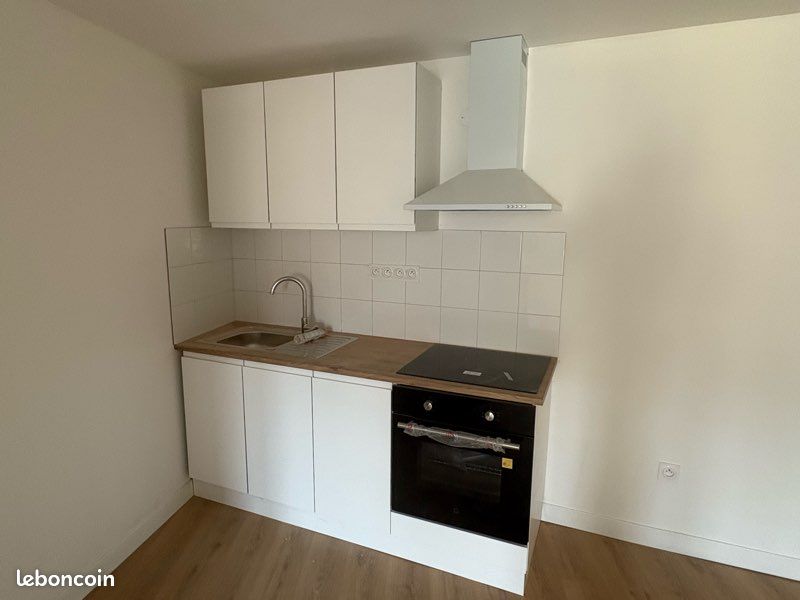 Appartement 1 pièce 30 m² · à Chamalières · 30 m² · 550 €