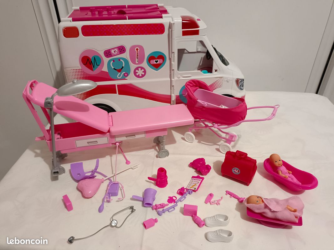 Barbie médecin et son camion (image 5)