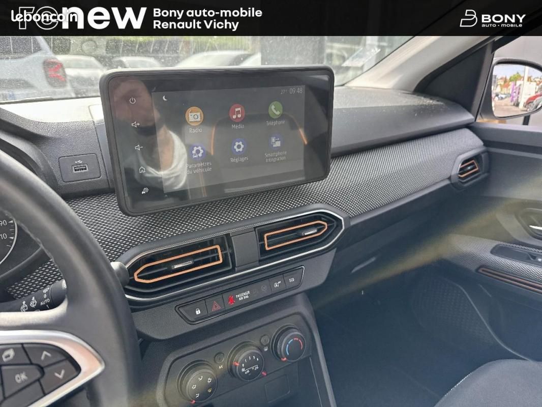 Dacia Sandero ECO-G 100 - 22 Stepway Confort (image 14)