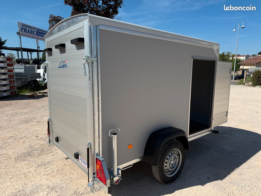 Remorque fourgon Lider 45920 + porte latérale 750 KG (image 2)