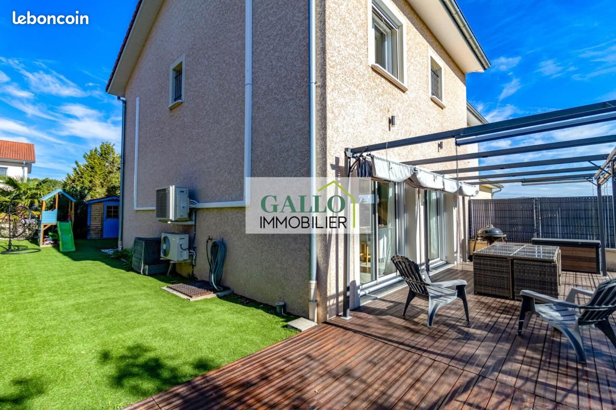 Maison 4 pièces 90 m² · à Frontonas · 90 m² · 300 000 €