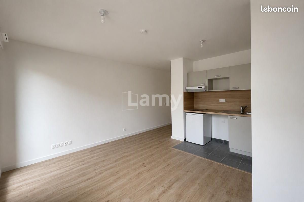 Appartement 1 pièce 25 m² · à Nantes · 25 m² · 385 €