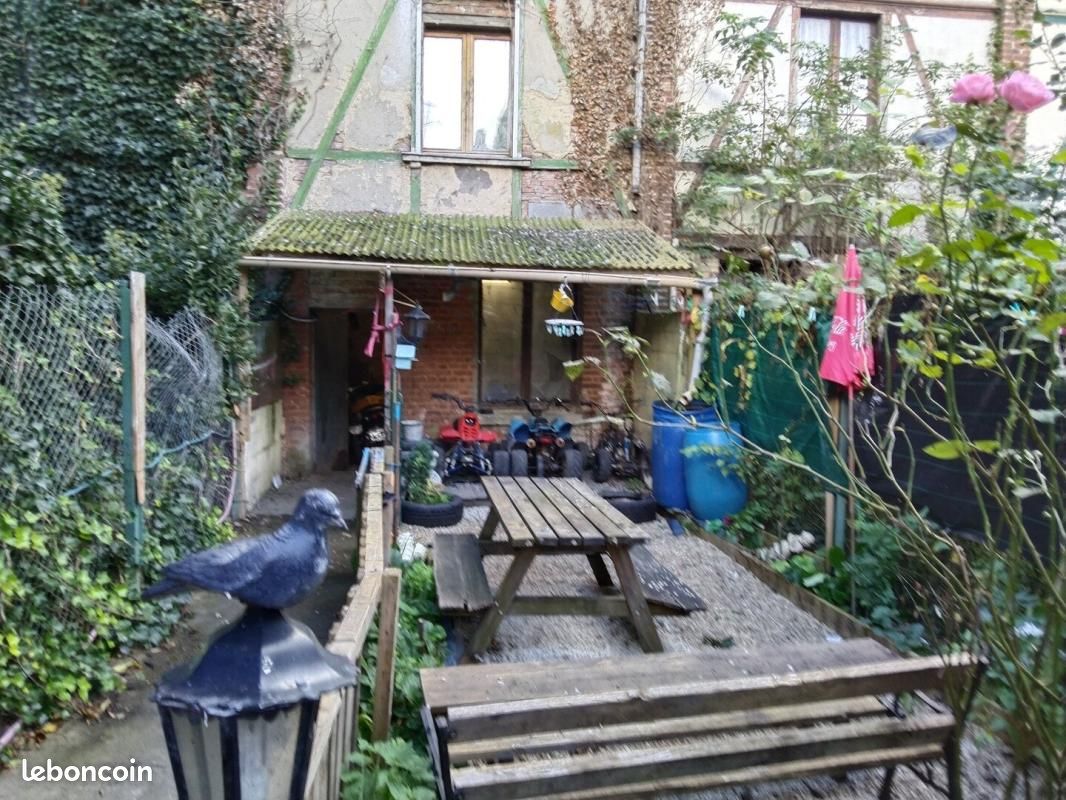 Maison 5 pièces 84 m² · à Ailly-sur-Somme · 84 m² · 35 500 €