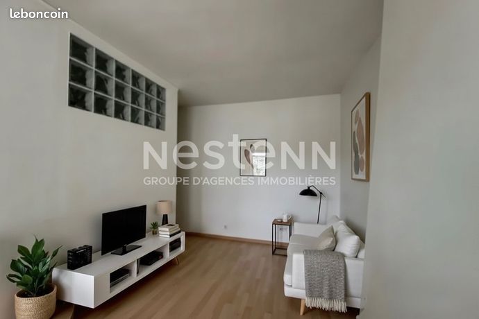 Appartement 1 pièce 30 m² — 1