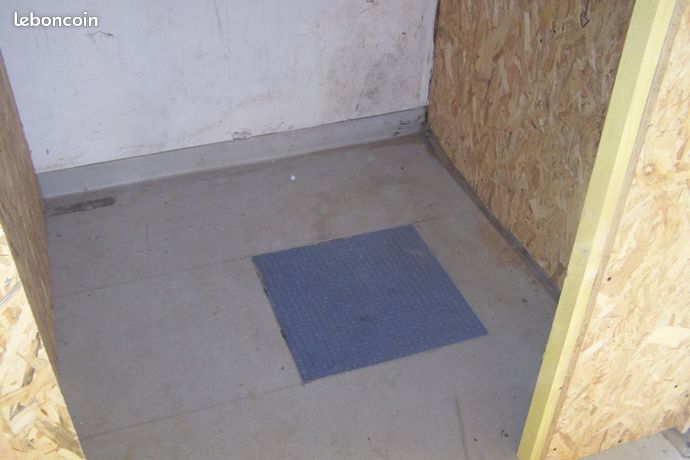 Garage/box 1 m² Elven