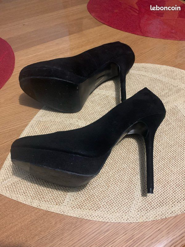 ☆☆ Escarpins noirs à plateforme Paris Texas - Taille 40 en TBEG ☆☆ (image 5)