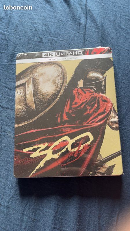 300 steelbook 4k (image 1)