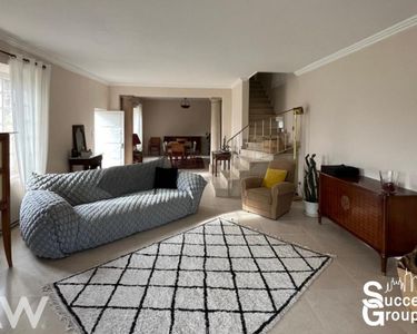 Maison 920 000 € - 164 m²