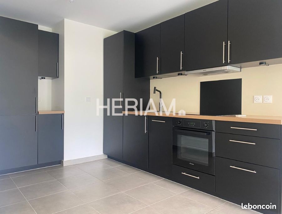 Appartement 2 pièces 45 m² · à Rumilly · 45 m² · 815 €/mois