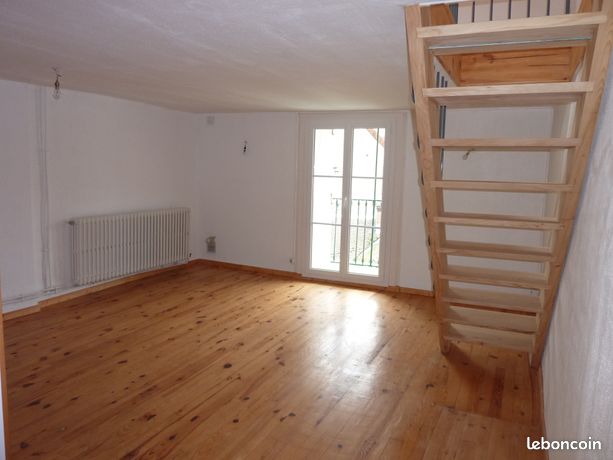 Appartement duplex dernier étage 70m2 centre-ville