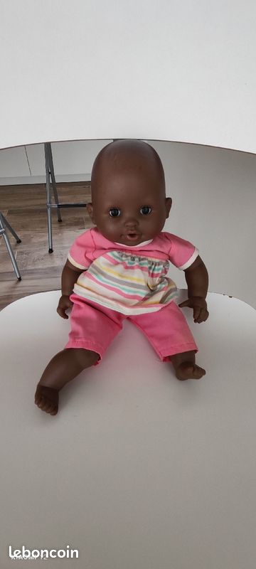 Bébés et poupée (image 4)