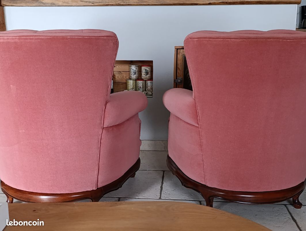 Salon vintage velours, dossiers hauts incurvés, canapé 3 places + 3 fauteuils, très confortables - Haute-Loire (image 8)