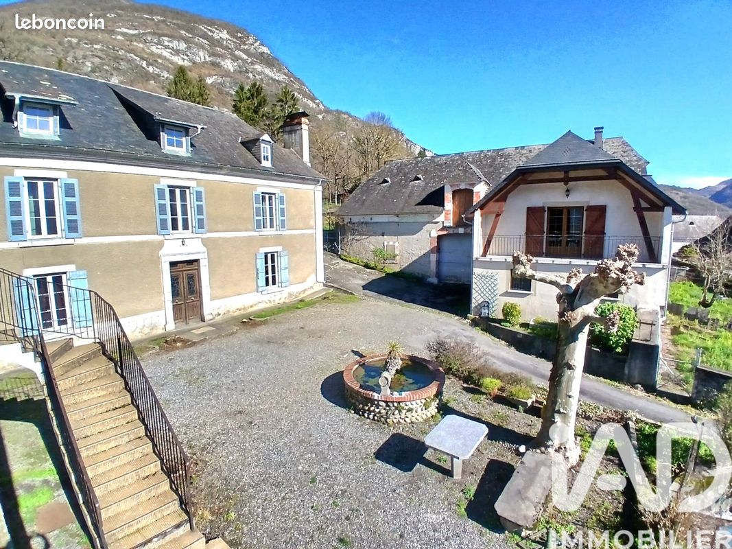 Maison 12 pièces 389 m² · à Ayzac-Ost · 389 m² · 485 000 €