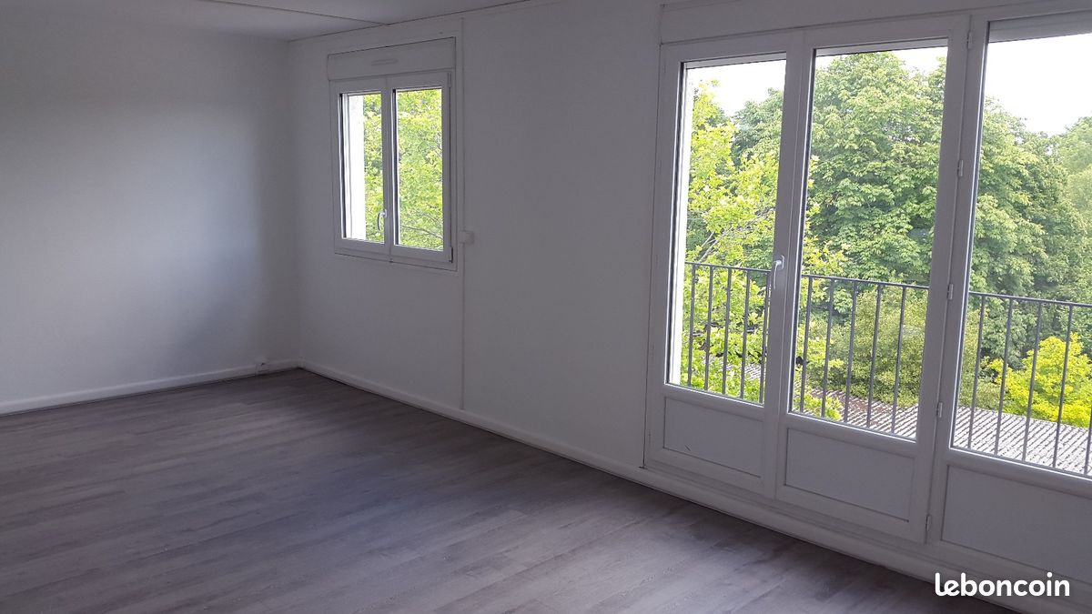 Appartement 4 pièces 70 m² · à Amiens · 70 m² · 700 €