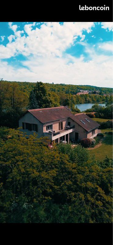 Maison 8 pièces 180 m² · à Ars-sur-Moselle · 180 m² · 470 000 €