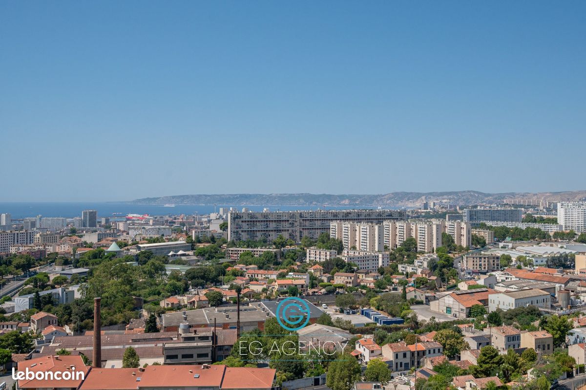 Appartement 4 pièces 72 m² · à Marseille · 72 m² · 95 000 €