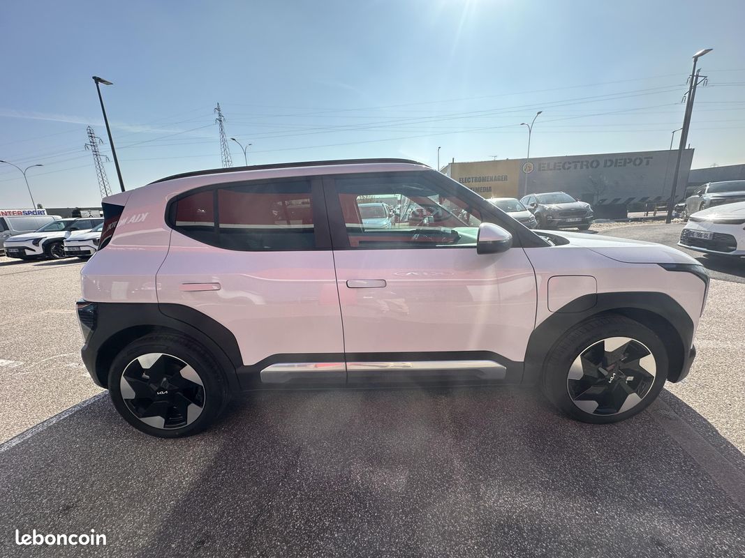 KIA EV2 107,8 kW (145 ch) Autonomie Standard 42.2 kWh Earth (image 6)