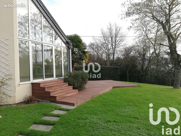 Maison 8 pièces 225 m²