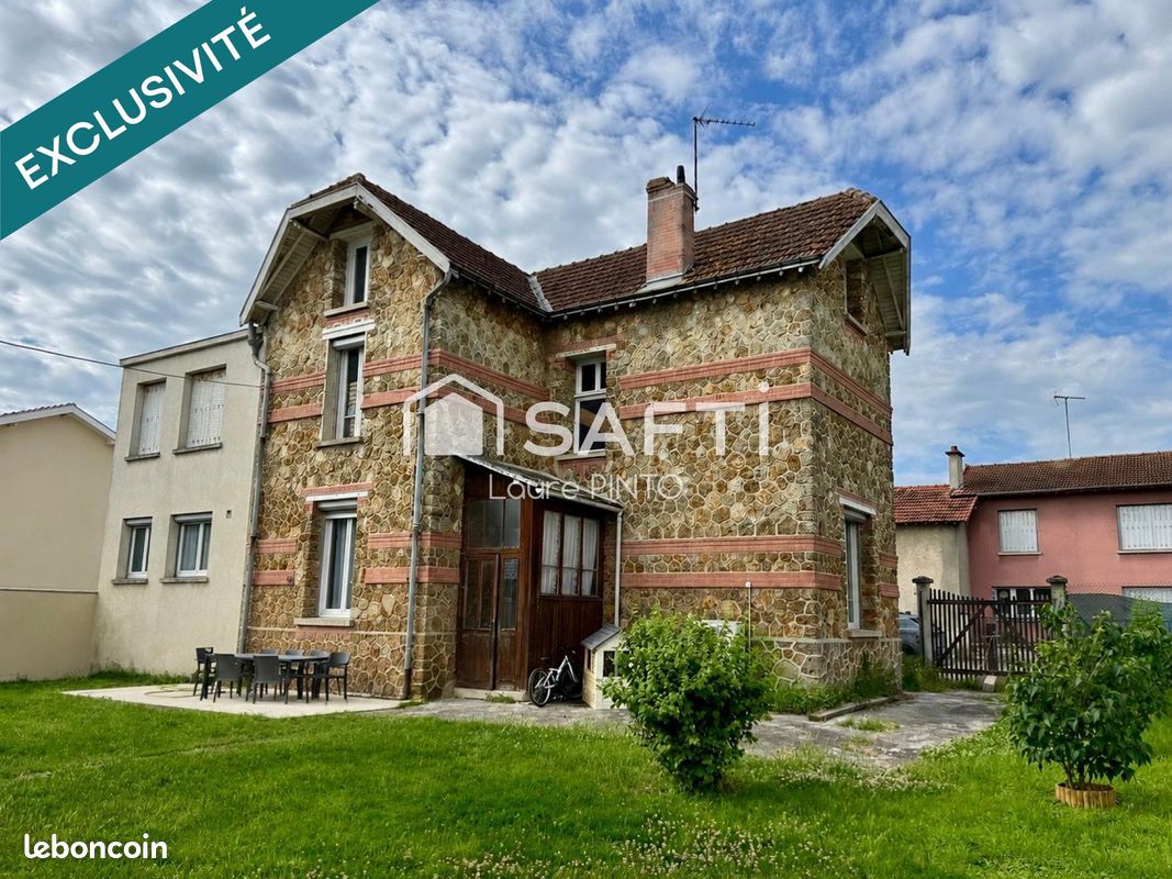 Maison 6 pièces 119 m² · à Pontfaverger-Moronvilliers · 119 m² · 200 000 €