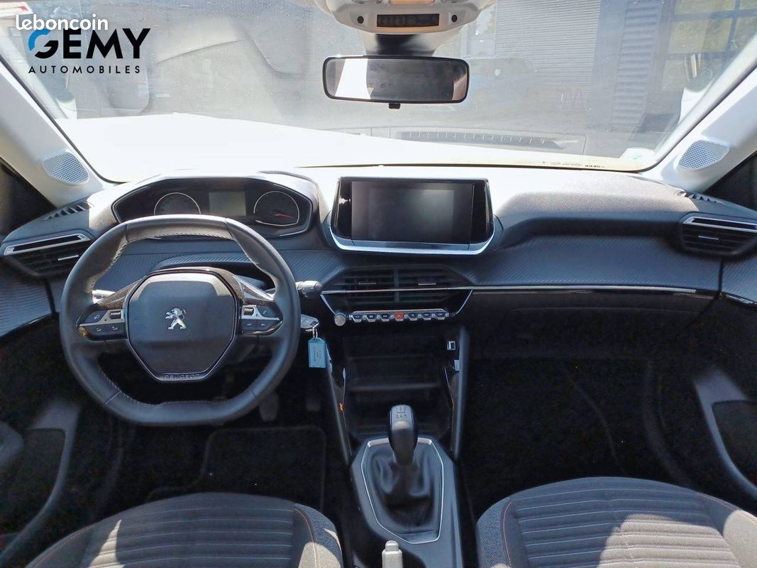 PEUGEOT 208 PureTech 75 S&S BVM5 Active Pack (image 8)