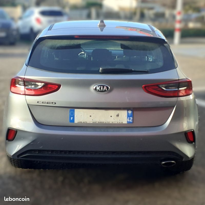 Kia ceed (3) 1.5 T-GDI 160 ISG ACTIVE (image 6)