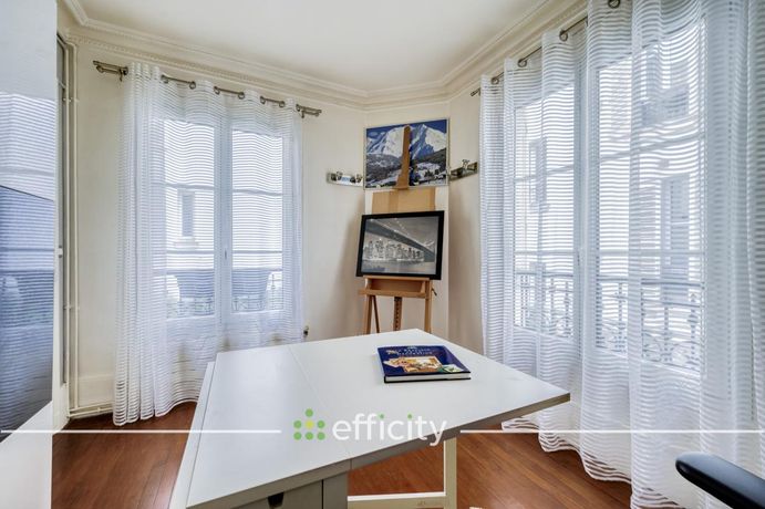 Appartement a louer paris-9e-arrondissement - 4 pièce(s) - 77 m2 - Surfyn