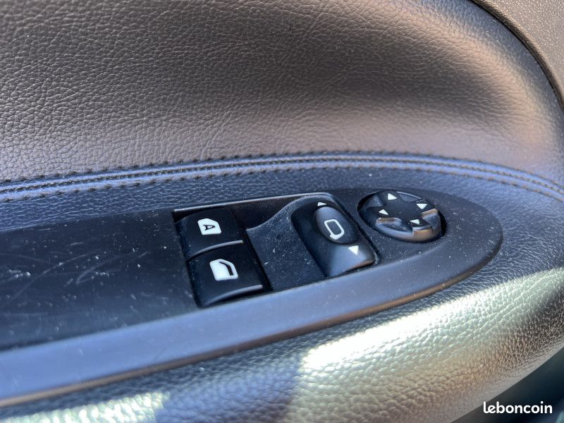 Citroen DS3 CABRIO 1.2 VTI PURETECH SO CHIC (image 20)