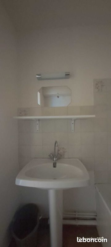 Appartement a louer aurillac - 2 pièce(s) - 40 m2 - Surfyn