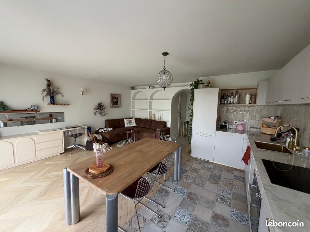 Appartement 2 pièces 52 m² · à Paris · 52 m² · 1 850 €/mois