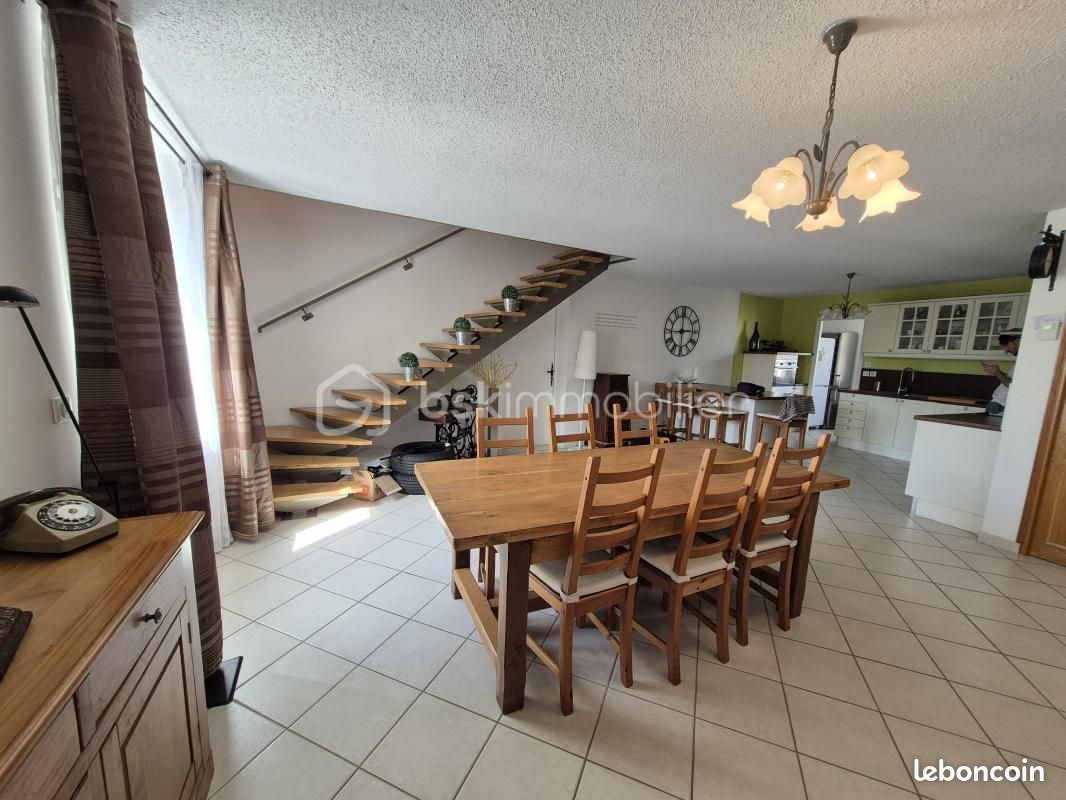 Appartement 6 pièces 188 m² · à Flaviac · 188 m² · 218 000 €