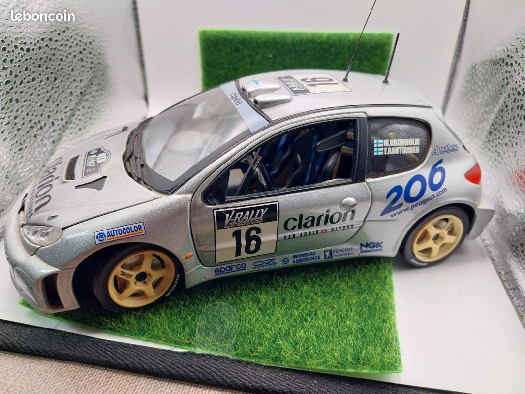 Peugeot 206 WRC 1/43 Gris Métal/Plastique Métal/Plastique