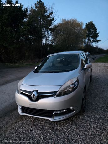 Renault Grand Scenic 2014