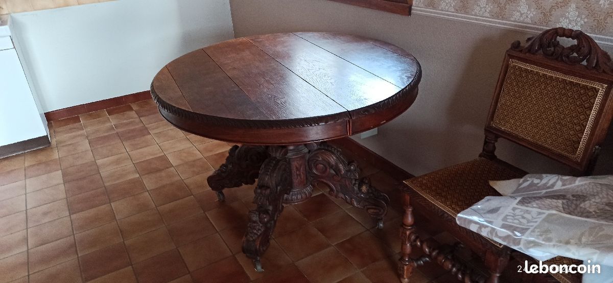 Table ancienne (image 2)