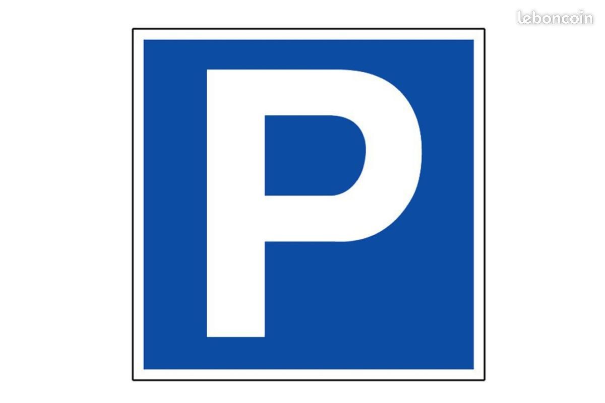 Parking 12 m² · à Strasbourg · 12 m² · 64 €/mois